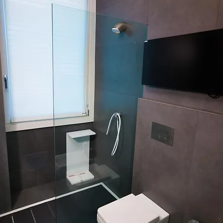 Stylish Mini In The Heart Of Apartamento *