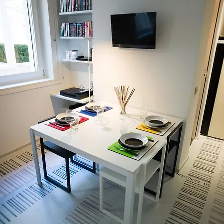 Apartment Stylish Mini In The Heart Of